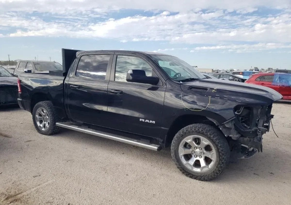 Dodge RAM cena 117700 przebieg: 100573, rok produkcji 2020 z Warszawa małe 326